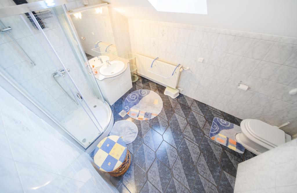 Apartment Bastaja สลูน ภายนอก รูปภาพ