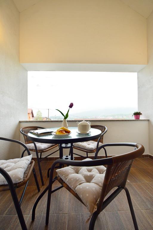 Apartment Bastaja สลูน ภายนอก รูปภาพ