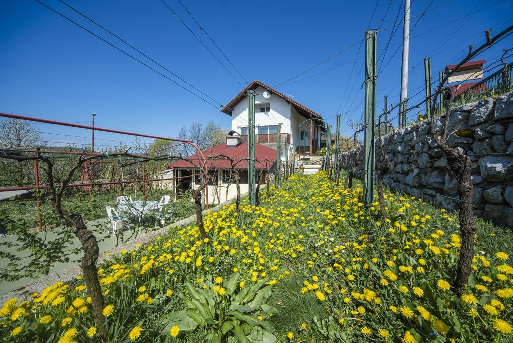 Apartment Bastaja สลูน ภายนอก รูปภาพ