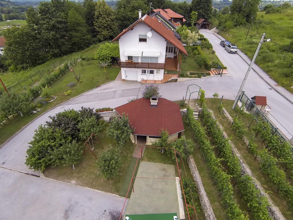Apartment Bastaja สลูน ห้อง รูปภาพ