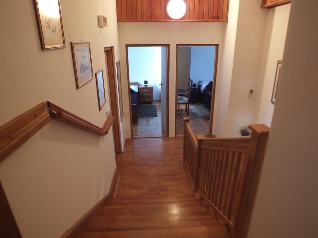 Apartment Bastaja สลูน ห้อง รูปภาพ