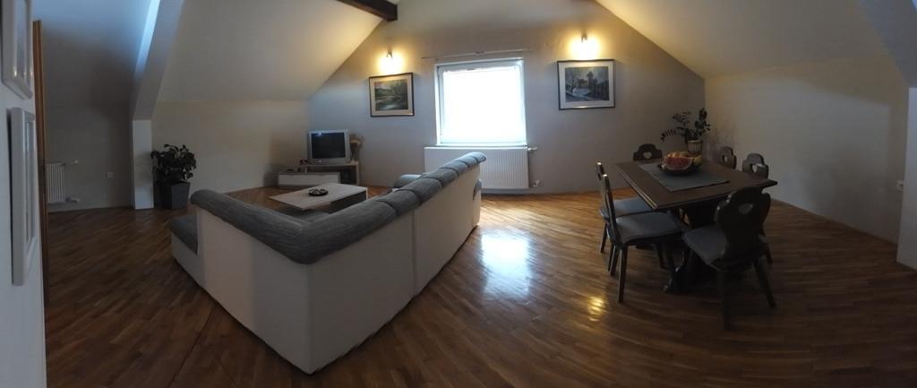 Apartment Bastaja สลูน ห้อง รูปภาพ
