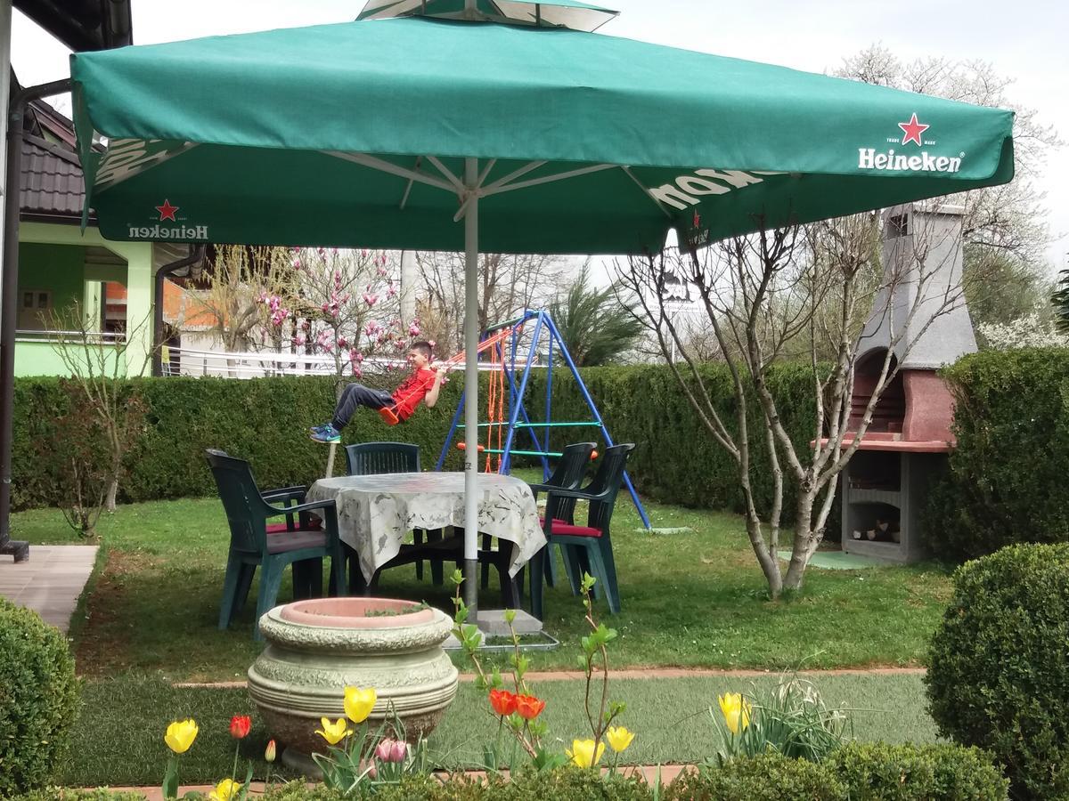 Apartment Bastaja สลูน ภายนอก รูปภาพ