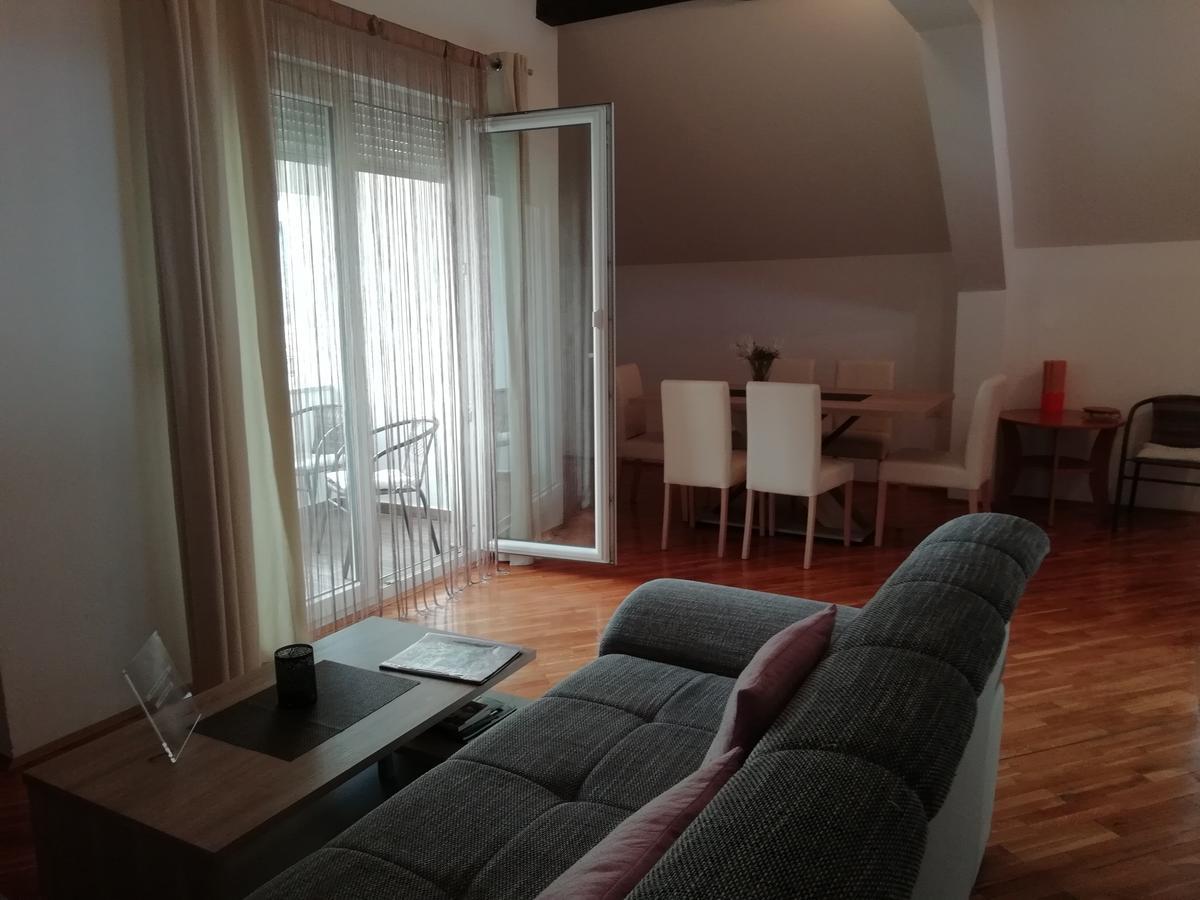 Apartment Bastaja สลูน ภายนอก รูปภาพ